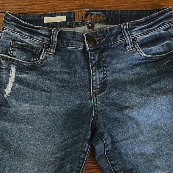 Kut from the Kloth Asher Ankle Straight Leg Jean size 4 - Picture 4 of 6